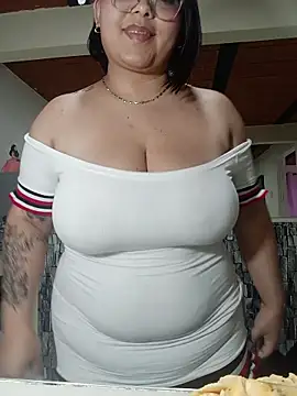 Anna_Lucia88 live sex cam