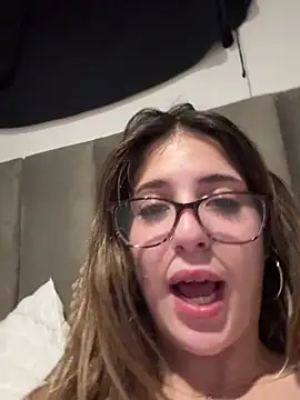 Lolykush's cam snapshot