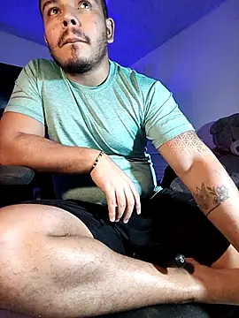 Naughty_Charly's cam snapshot