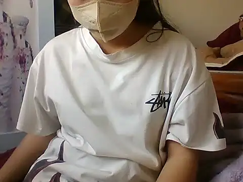 Mainay0033's cam snapshot