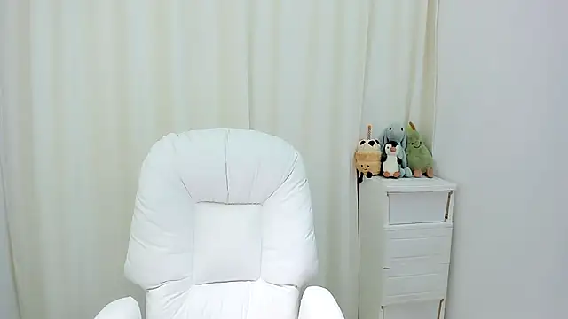 Nia-daozhu111 live sex cam