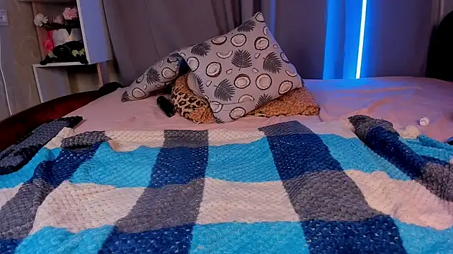 Jess_Lui live sex cam