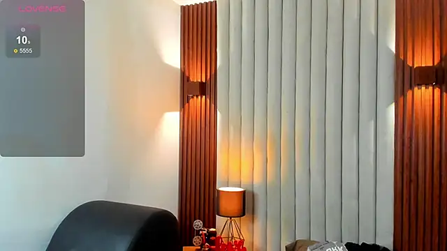 Ryo_kush live sex cam