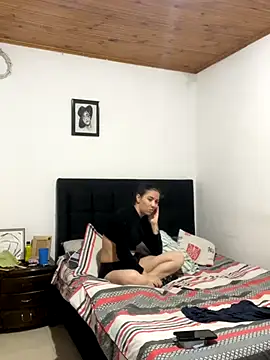 coupledesire18's cam snapshot