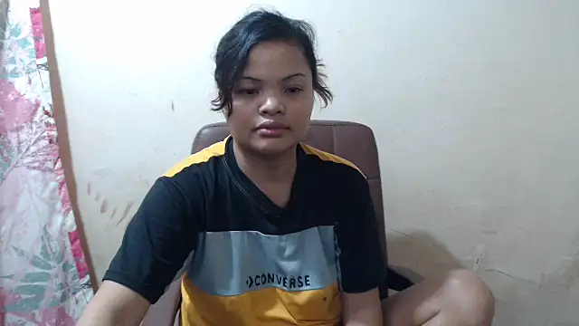 Lara_Sung's cam snapshot