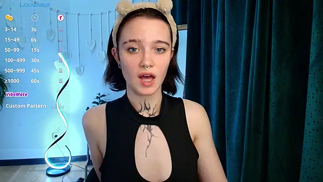 Elastikisss live sex cam