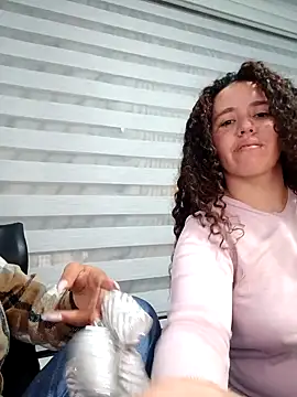 Valeria__soler live sex cam