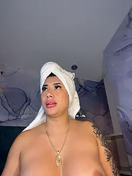 kiim_taaylor live sex cam