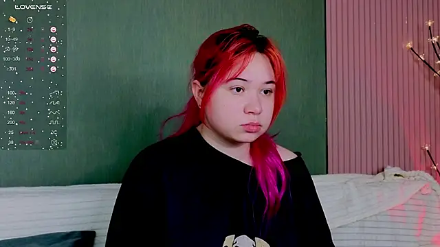 Klee_Love live sex cam