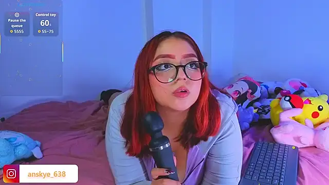 AnngelaSkye live sex cam