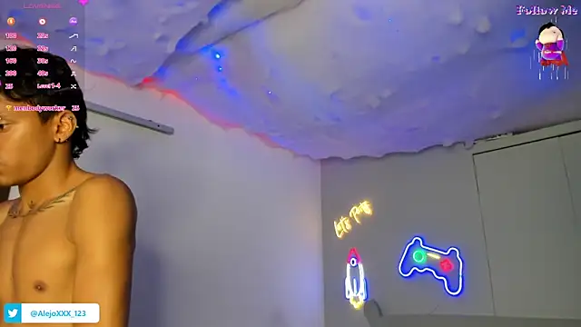 loistwink_ live sex cam