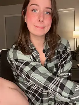 nerdynina live sex cam