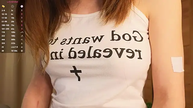 BlushinBloom live sex cam