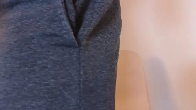 SultryAndrewww live sex cam