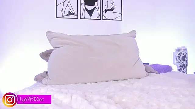 ellie_mcdonald live sex cam