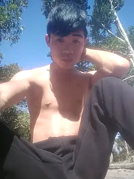 Nhyy_xx live sex cam