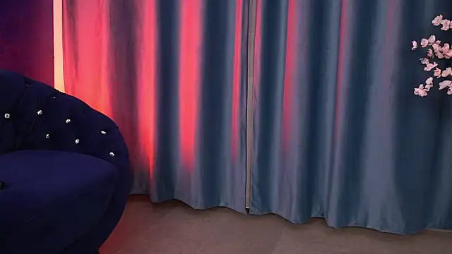 GoldenAmber live sex cam