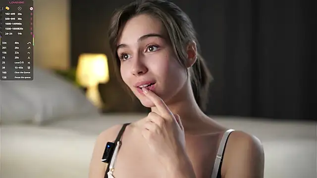 LettySlovacek live sex cam