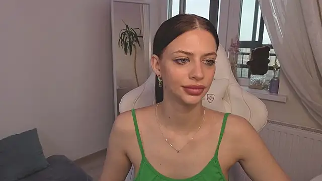 Daria_Promisess's cam snapshot