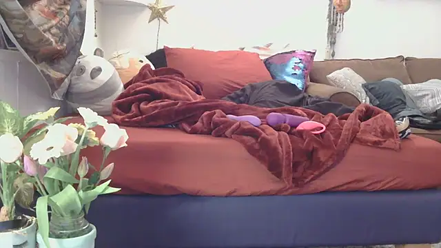 Foxxyhoneypott's cam snapshot