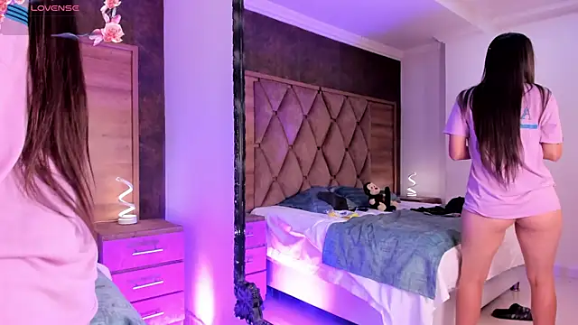 VictoriaSaenz1_'s cam snapshot