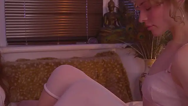 divinelights live sex cam