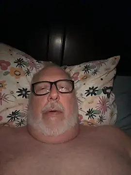 superbearboss live sex cam