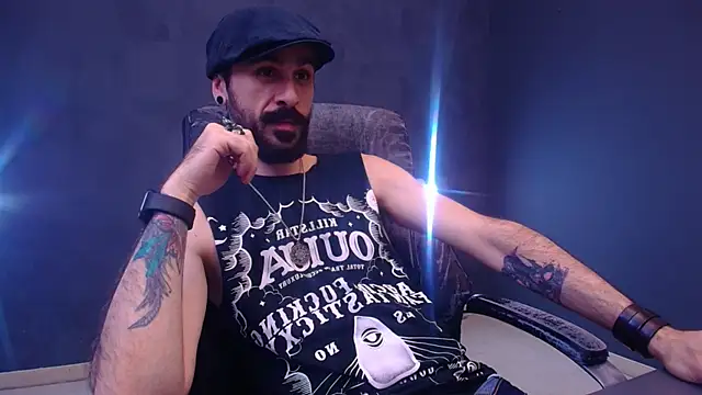 AxelColton live sex cam