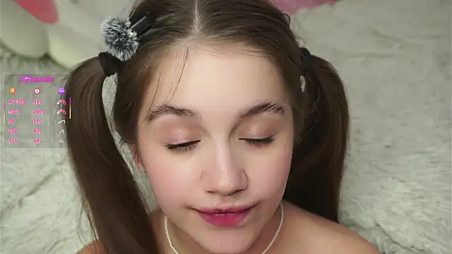 AmiLewis live sex cam