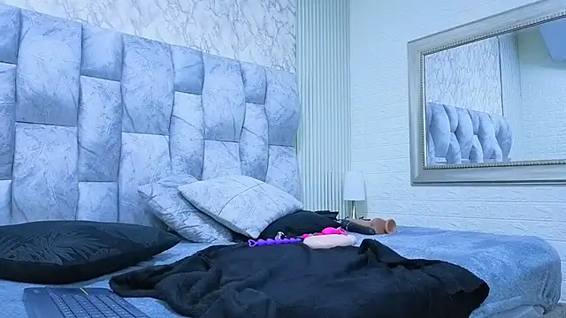 sofiagutierrez__'s cam snapshot