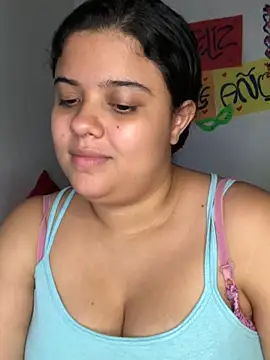 luisahot_9727's cam snapshot