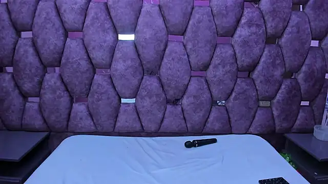 AlaSmith's cam snapshot