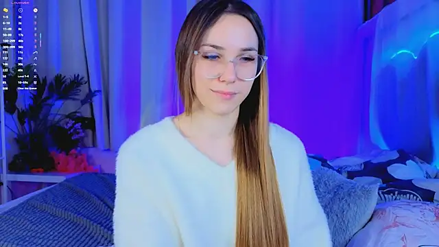 -CindyLou's cam snapshot