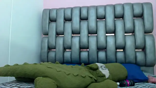 Madison_Copers's cam snapshot