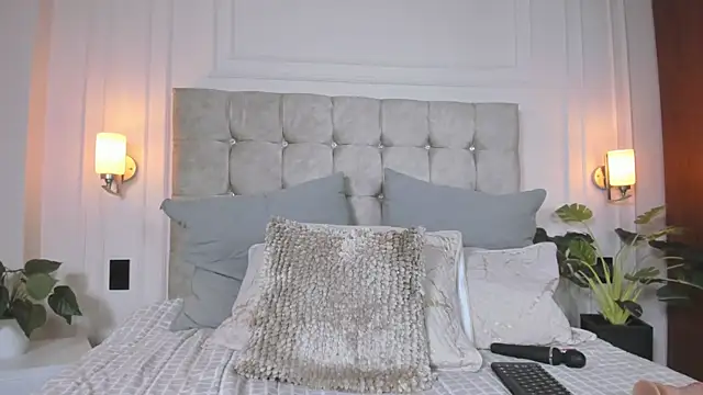 DulceEstrella_'s cam snapshot