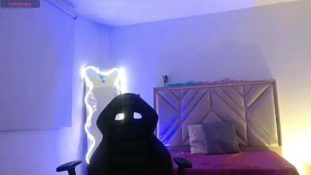 Ixchel_tay's cam snapshot