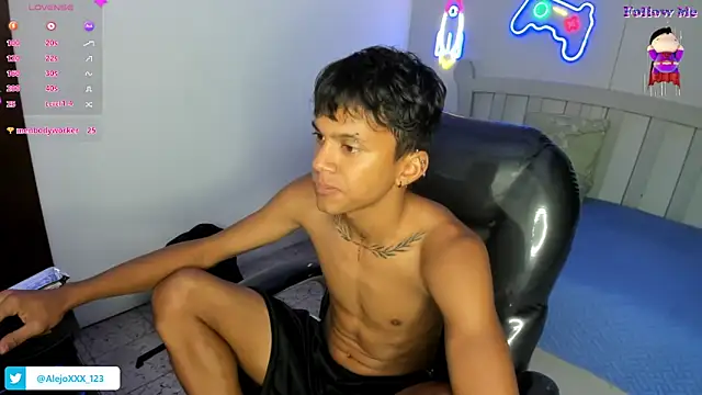 loistwink_ live sex cam