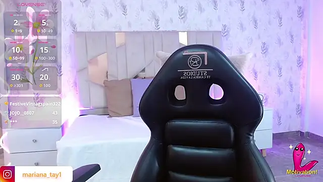 MARIANA_TAY1's cam snapshot