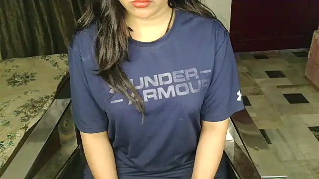 aarushi_sharmaa's cam snapshot