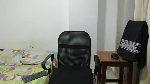 Aleex_Miller's cam snapshot