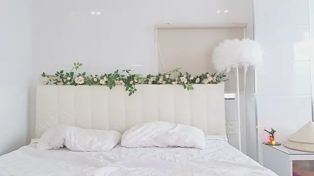 Akina_starr live sex cam