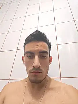 TommyMomentum live sex cam