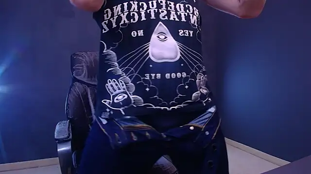 AxelColton live sex cam