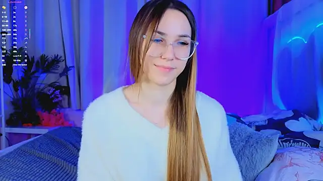 -CindyLou's cam snapshot