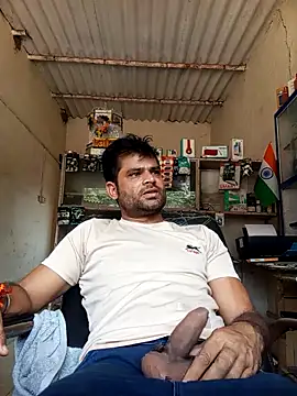 Priynkarani's cam snapshot