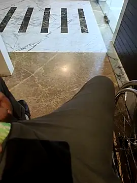 hotboy43339's cam snapshot