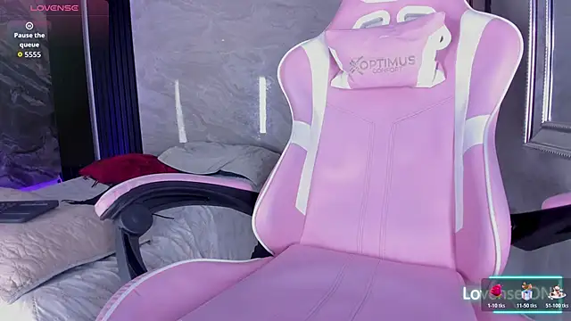 Ellis-Brown live sex cam