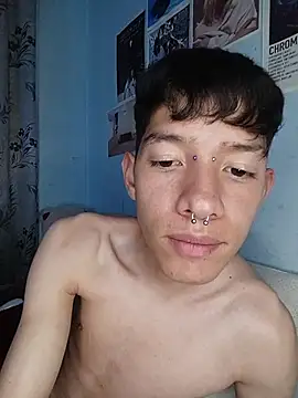 heyy_noah11 live sex cam