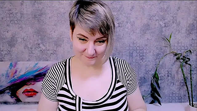 Djullia's cam snapshot