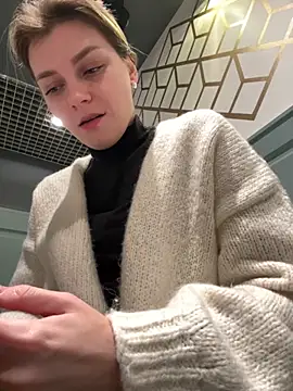 ValenciaShock live sex cam